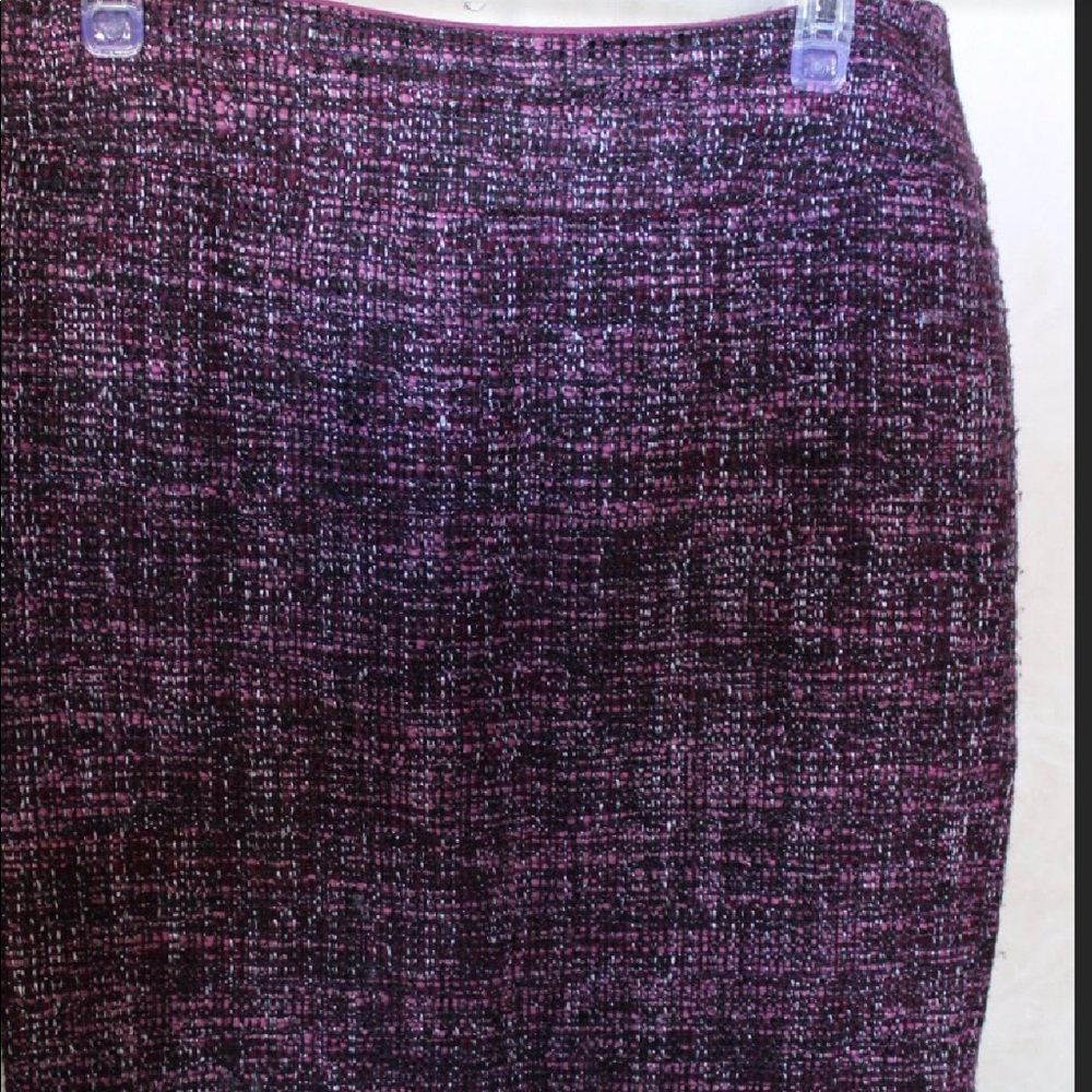 Lafayette tweed short straight skirt